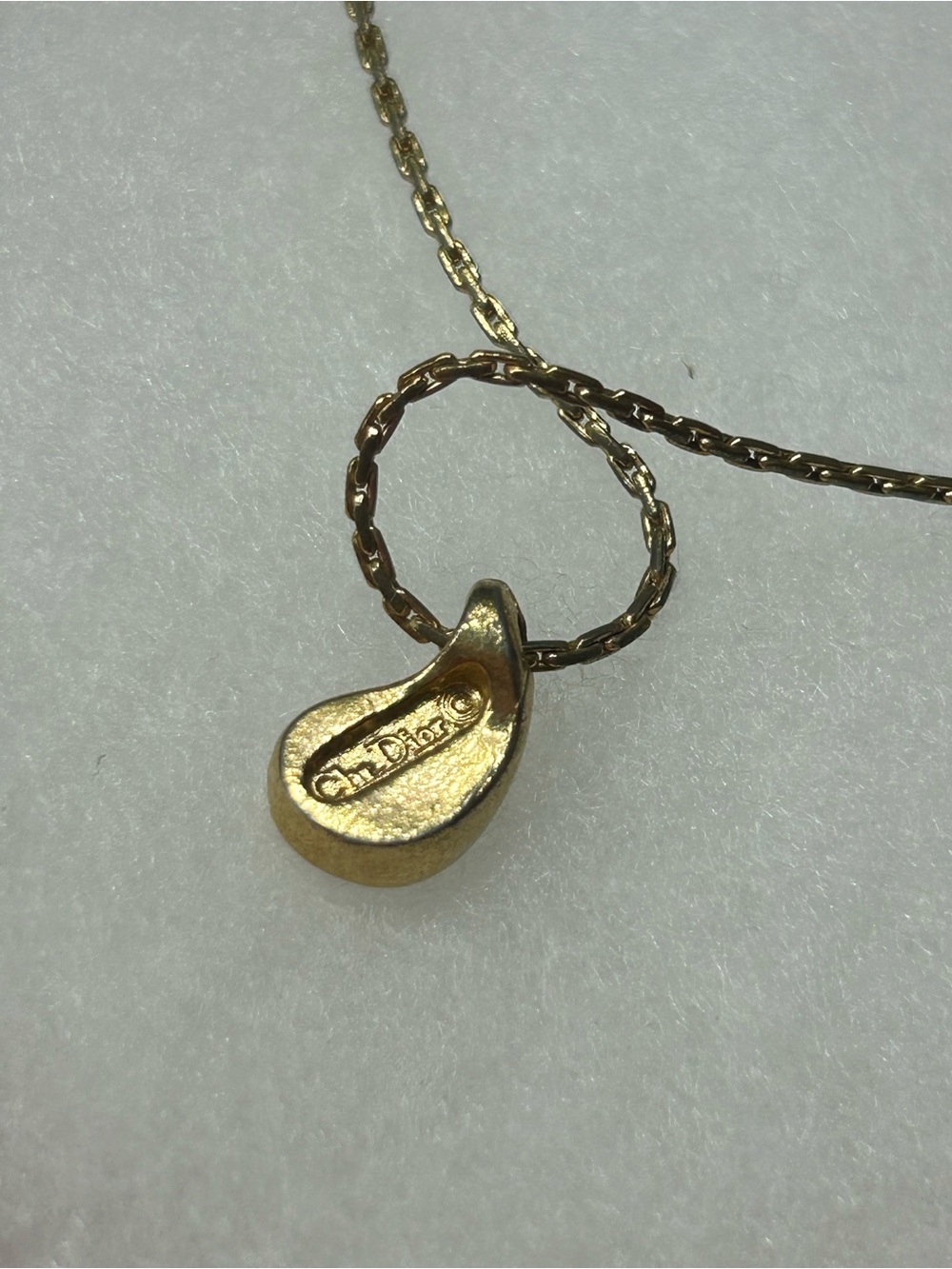 Vintage Christian Dior Gold Plated Tear Drop Rhinestone Pendant Necklace - Picture 7 of 8